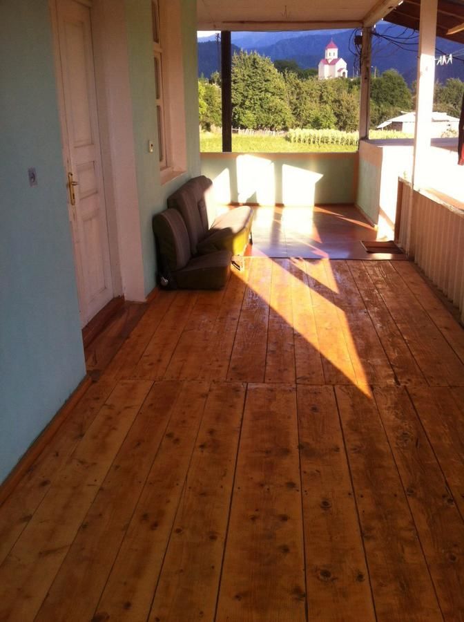 Гостевой дом Gues House Larda Местиа-21